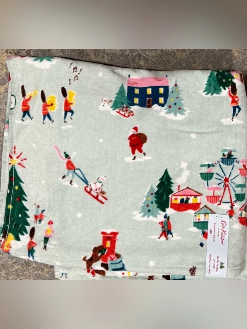 Cath Kidston London Designed in the UK Bath Towel Snow Day - Duckegg - NWT